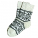 Женские шерстяные носки с зимним узором