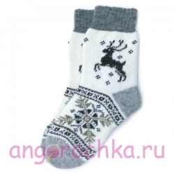 Шерстяные вязаные носки с оленем и снежинкой